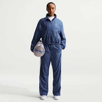 Reviews: Nike Sportswear Classic Women's Mid-Rise Open-Hem Pants Reviews: Nike Sportswear Classic Women's Mid-Rise Open-Hem Pants